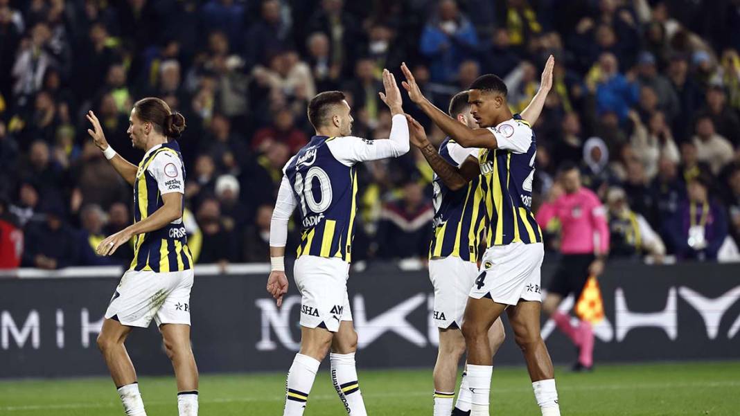Kadıköy’de sürpriz kadro! Fenerbahçe - Karagümrük maçı öncesi 11’ler netleşti 1